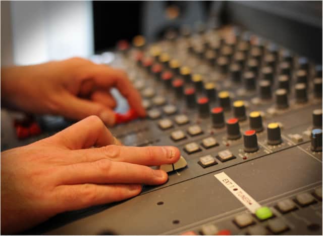 TX1 is filling the gap left by the demise of Trax FM in Doncaster.
