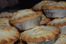 M&S is selling mince pies with an eat by date of October. (Photo: Pixabay).