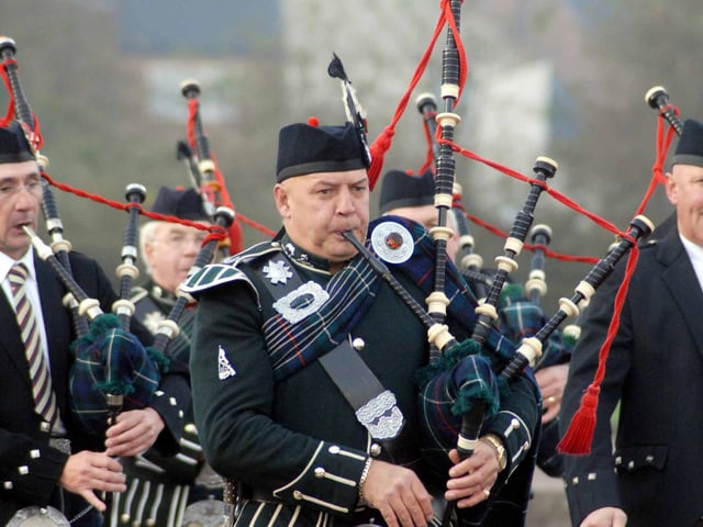 Did you attend the Remembrance service at the Civic Centre in 2009?