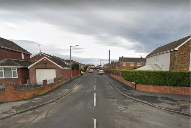 Residents in Clifton Drive were hit by a 'weird' power cut.
