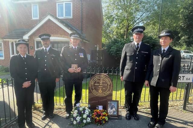 A memorial to PC John Kew has been unveiled in Mexborough.