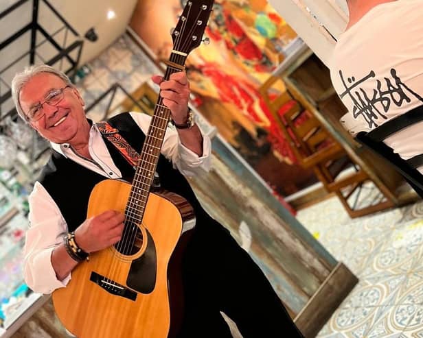 Tributes have been paid following the death of musician Ramon, a Spanish guitarist at Doncaster's La Fiesta restaurant.
