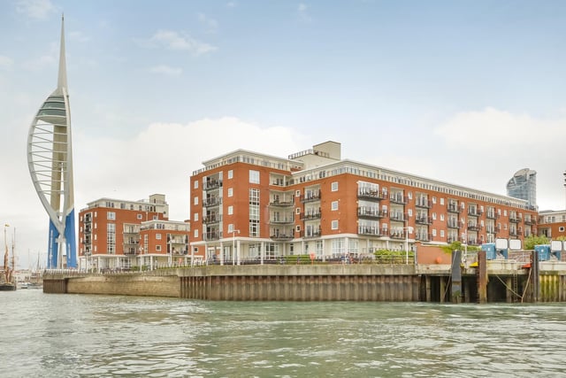 This three bedroom penthouse apartment in Gunwharf Quays is now on the market. It is listed on the market for £1.95 million.