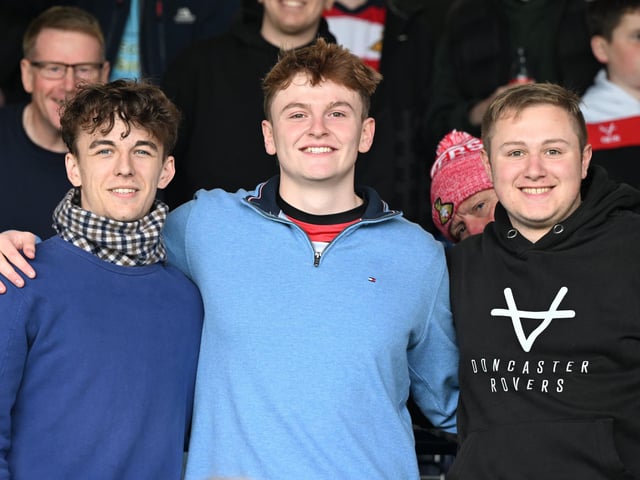 Doncaster Rovers slipped to a third league defeat in a row after a narrow loss at Luton.