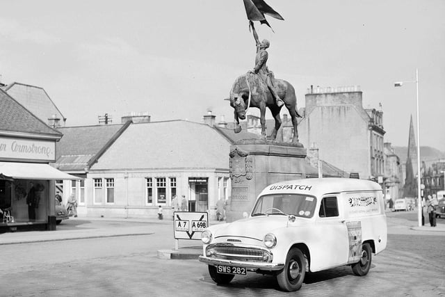 The Flodden Memorial with a Scotsman / Evening Dispatch delivery van in front, March 1959.