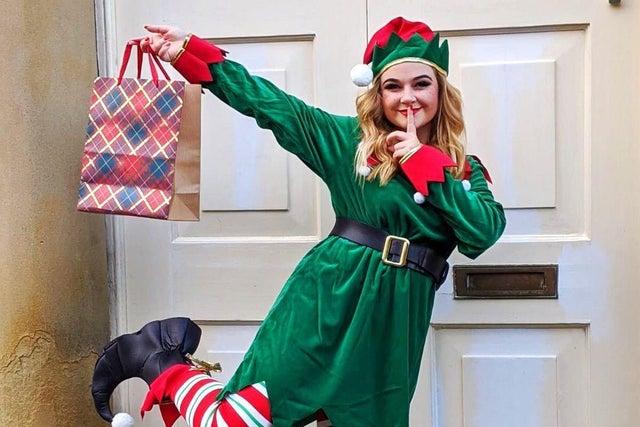 Doncaster performer Sophie Wright has started up an ‘Elf to your door service’ this festive period to make sure children still get the Christmas magic this year. Sophie will be hosting Christmas themed shows online via Zoom as well as her in person elf visits. To book Sophie you can email mermaidparties@outlook.com or call 07969513879.
