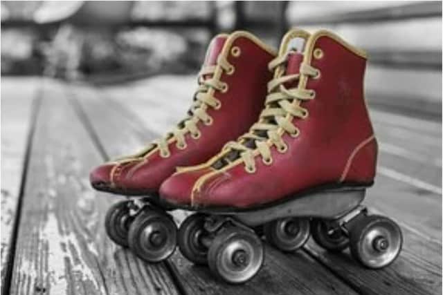Roller skating judge Julia Phillips has died.