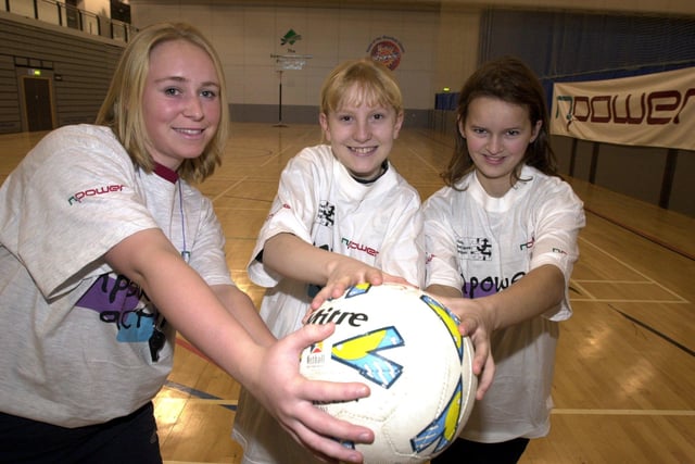 Netball coach Nicola Cooney with young players Suzanne Rodgers(11) and Sarah Bond(13) at the Sports Festival for Young Deaf Adults at Ponds Forge in 2003