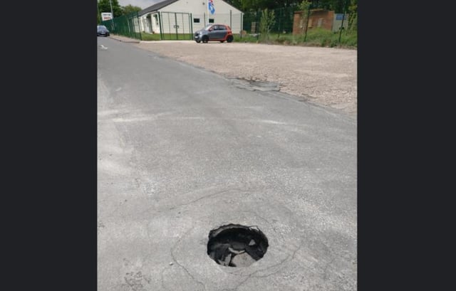 The sinkhole on Scouting Way, Cantley