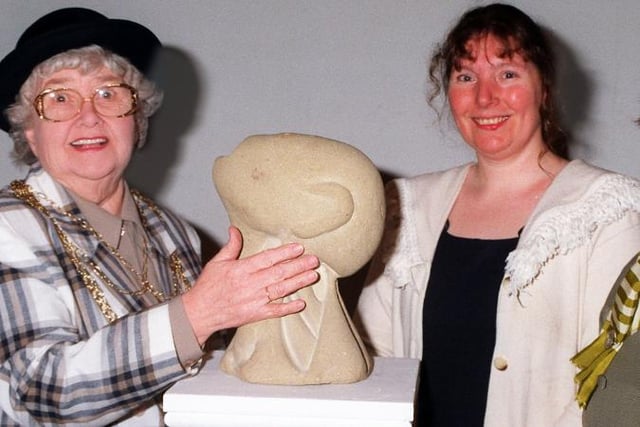 In 1997 the mayor Dorothy Layton visited the museum for International Women's Day.