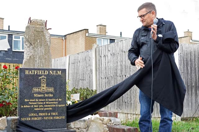 Paul Heaton, pictured unveiling the Hatfield Main Colliery Memorial. Picture: Marie Caley NDFP-13-09-18-HatfieldMainMemorial-3
