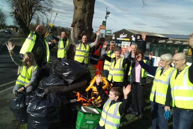 Doncaster litter pickers