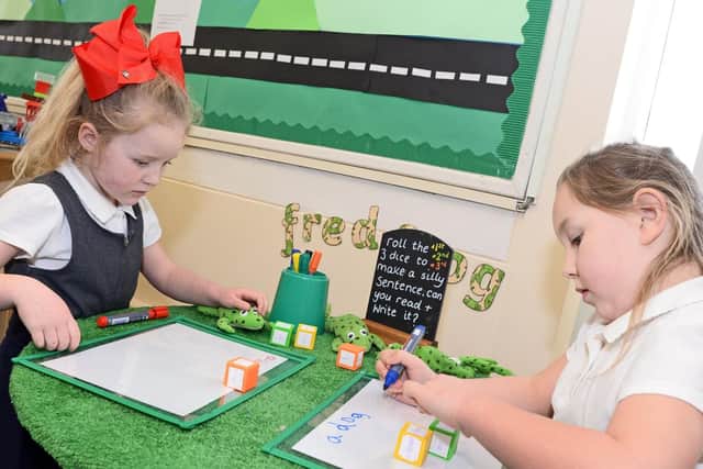Reception children pictured taking part in a Phonics activity.  Picture: NDFP-12-02-19-IvanhoePrimary-1