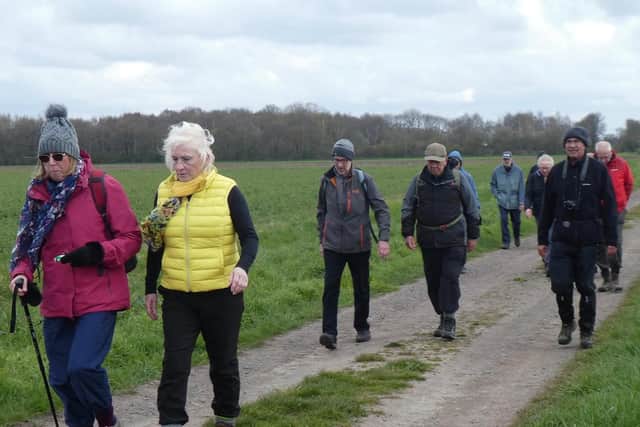 Doncaster Ramblers on their Dunsville walk