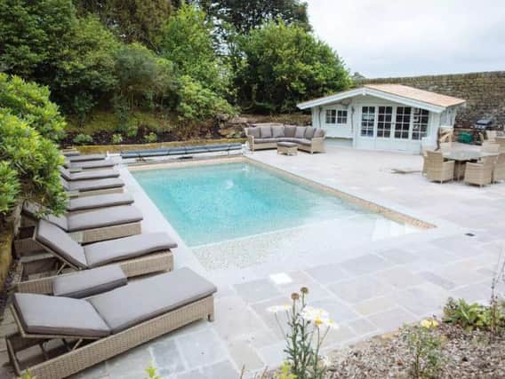 Enjoy a refreshing weekend escape at one of these properties with pools near Sheffield (Photo: Airbnb)