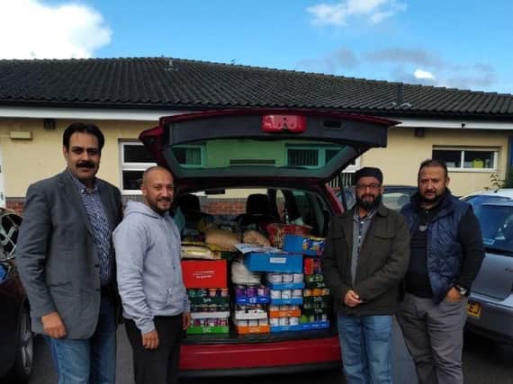 Muslim body, Ilhaam Connected Network, donate to Mexborough Foodbank