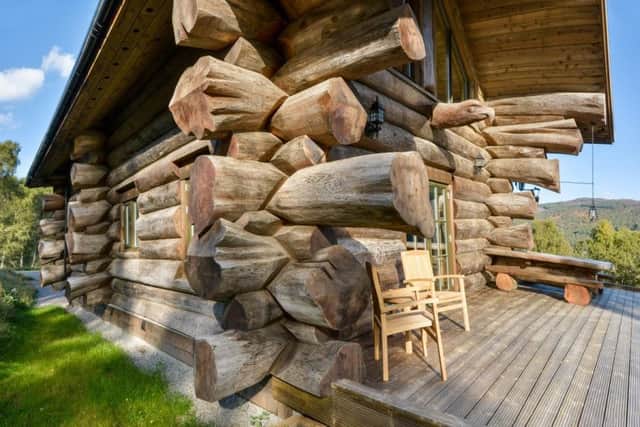 The Eagle Brae cabins have been hand-crafted from huge cedar logs