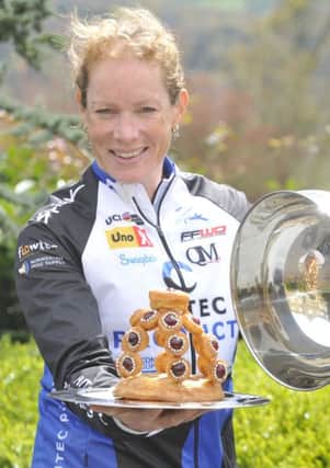 Kirsten Wild with the Tour De Yorkshire Pudding Crown. Tour de Yorkshire's womens race partner Aunt Bessie's has come up with a truly Yorkshire way to crown the races queen of the sprint - The Yorkshire Pudding Crown. Hitchen products rider and one of the worlds top sprinters Kirsten Wild unveiled the crown today, 29 April 2016.