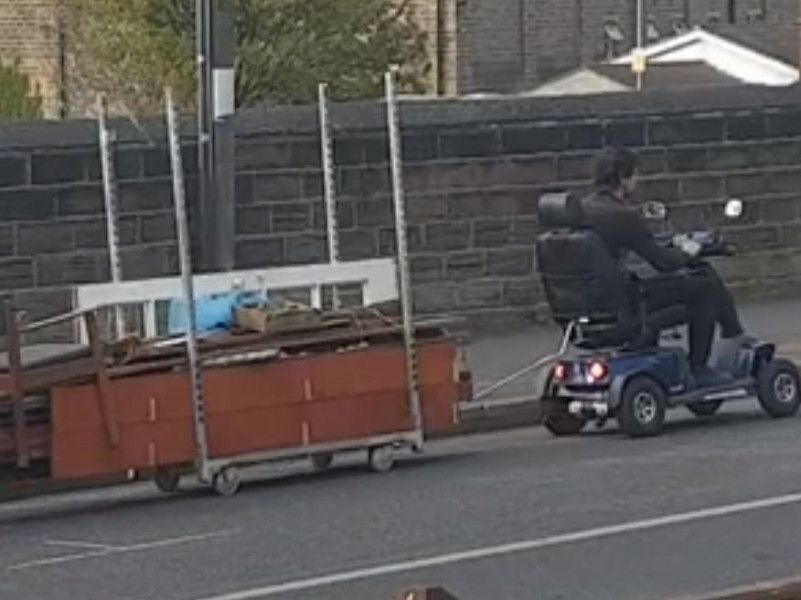 Rag and bone man deals shotgun