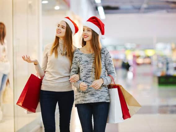 UK shoppers set to spend 20.6bn on Christmas food and groceries