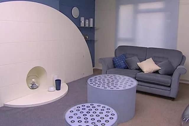 BuzzFeed described it as "the dentist's waiting room from hell."