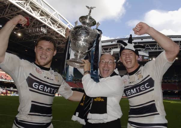 Richard Horne, right, celebrates winning the Challenge Cup with Hull FC in 2005.